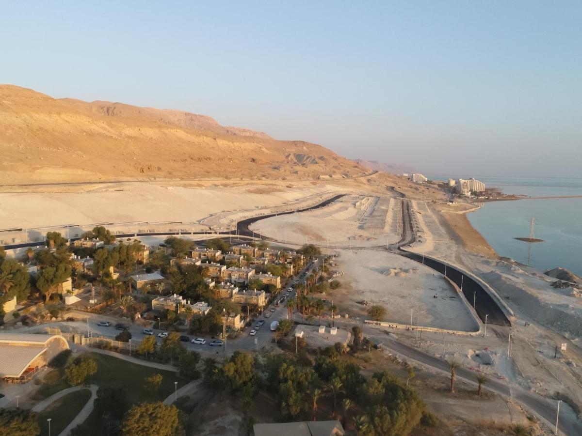 Ein Bokek Rooms To Rent Neve Zohar Exterior foto